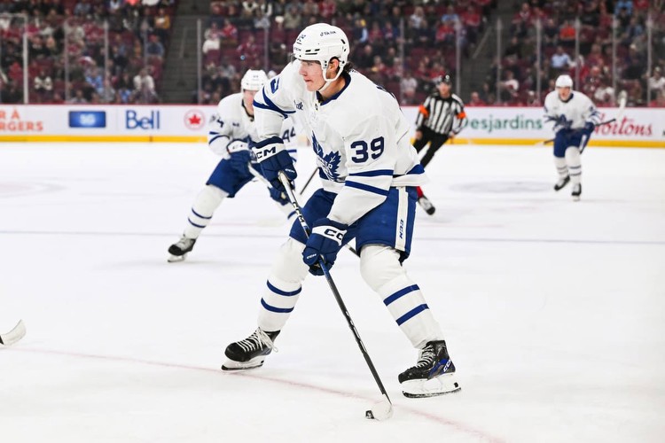 Fraser Minten, 19-Year-Old Center, Makes Toronto Maple Leafs' Opening Night Roster