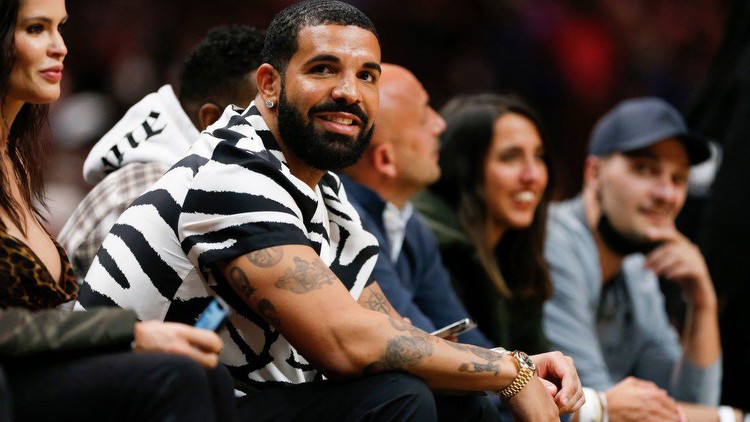 Georgia football fans not buying the Drake curse