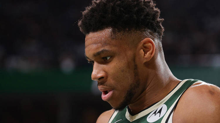 Hawks-Bucks picks, NBA playoff betting odds: Why Game 2 is make or break for Giannis Antetokounmpo and Co.