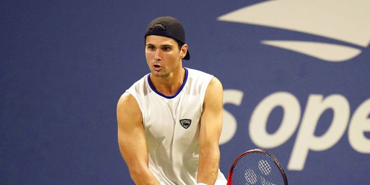 How to Bet on Marcos Giron at 2023 Wimbledon