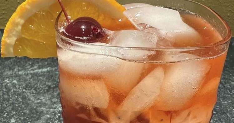 In Wisconsin, old fashioneds come with brandy. Lawmakers want to make it somewhat official