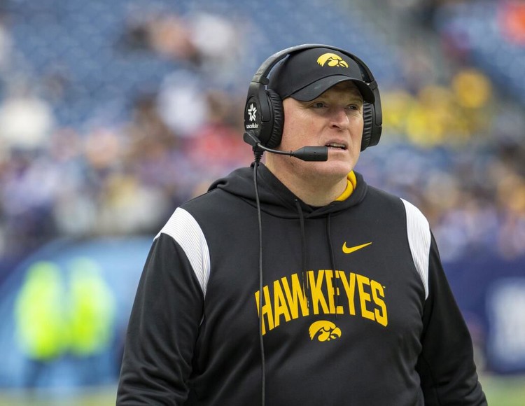 Iowa football notebook: Kirk Ferentz has high hopes for offensive line with ‘awesome coach’ George B