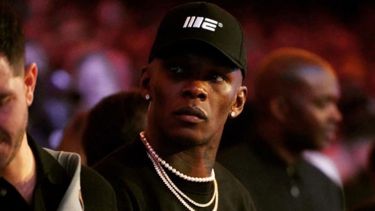 Israel Adesanya places staggering bet on Ireland vs New Zealand Rugby World Cup quarter-final; fans react