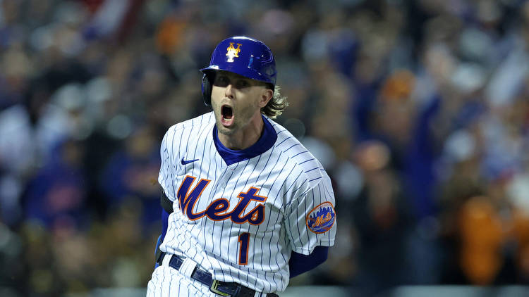 Jeff McNeil Signs Contract Extension with Mets