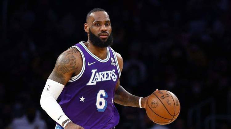 Lakers Rumors: LeBron James Predicted to Make ‘Impossible’ NBA History in 2022-23
