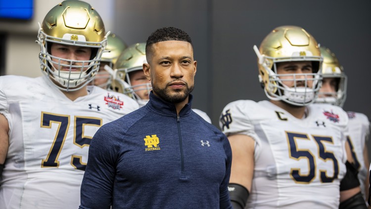 Leftovers & Links: Opening 2023 title odds familiar for Notre Dame, Ohio St
