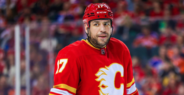 Lucic watched on social media “like you guys” as Flames drama unfolded