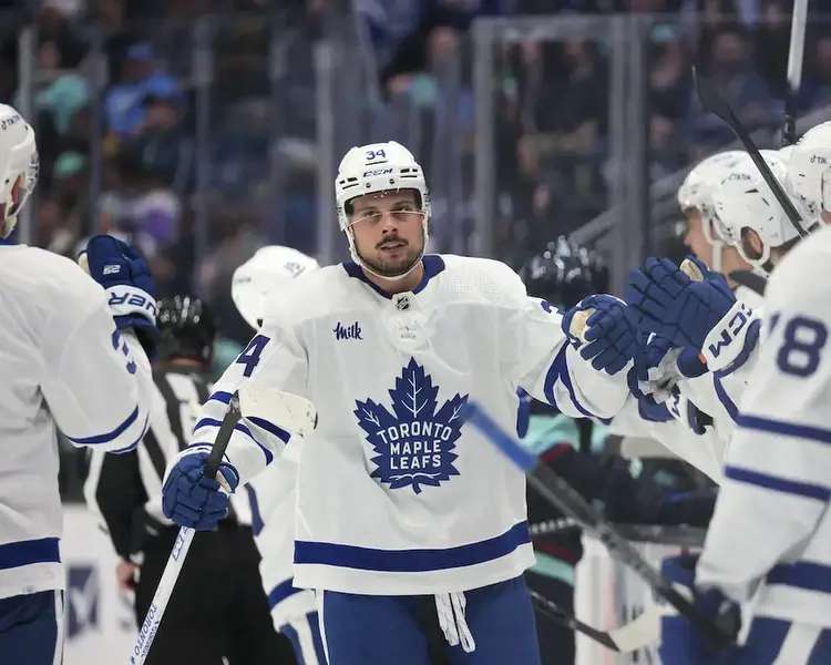 Maple Leafs vs. Hurricanes prop bets: Roll with Auston Matthews