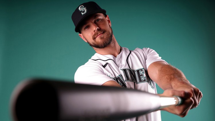 Mariners Spring Training Report: As roster starts to shrink, here are 3 Up and 3 Down