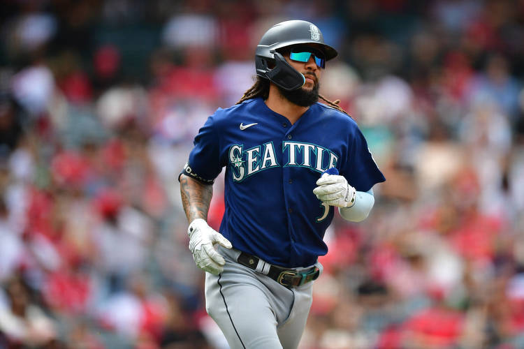Marlins vs. Mariners prediction and odds for Monday, June 12 (Take the OVER)