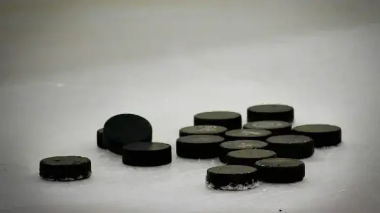 Maximizing wins in online ice hockey betting: Strategies and Tips