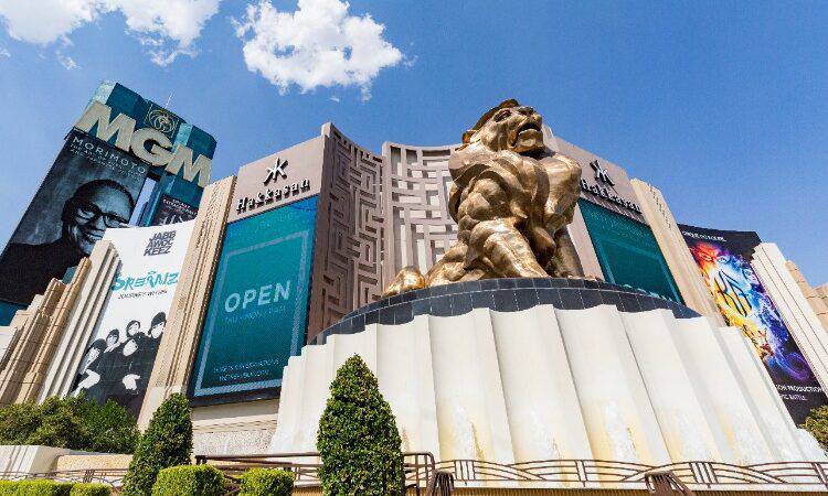 MGM Resorts, NFLPA Deal Brings Players Close To Sportsbooks