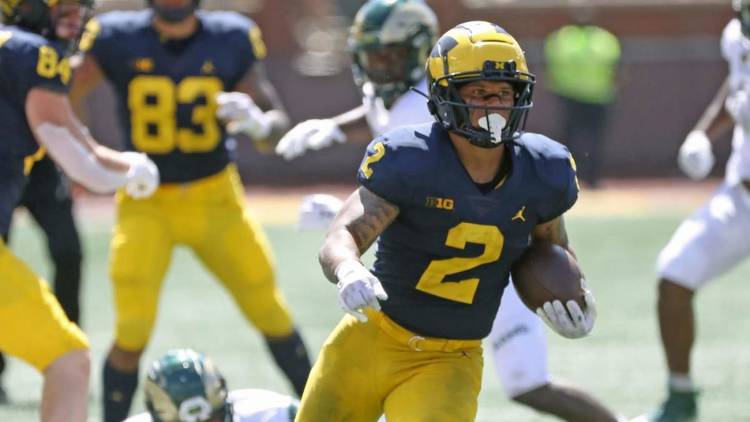 Michigan vs. UConn odds, prediction, line: 2022 Week 3 college football picks from model on 50-41 run