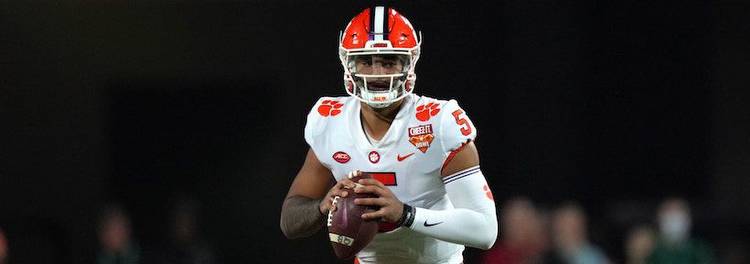 Mike Farrell’s College Football Conference Championships Player Prop Bets Picks & Predictions (2022)