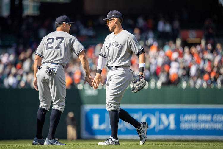 MLB Idiot Parlay: Double Up On Dumb By Betting Both Yankees, Cardinals On Thursday Night