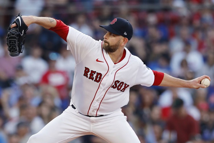 MLB Notebook: Red Sox could take unorthodox approach to deadline