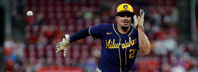 MLB odds, lines, picks: Advanced computer model includes the Brewers in parlay for Oct. 4 that would pay more than 11-1