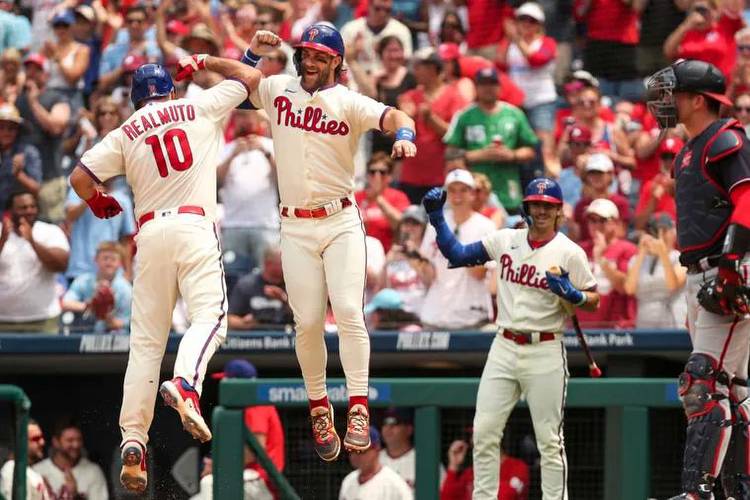 MLB odds: Phillies likely to make playoffs, but less likely to get back to World Series