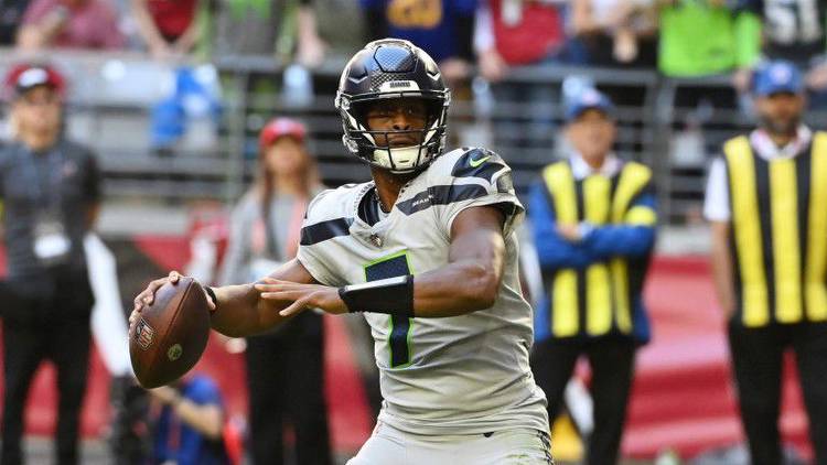NFL Week 12 predictions, odds and betting tips: Raiders run over in Seattle