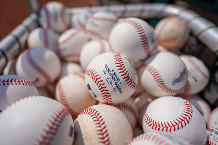 - NL East to be led by Braves, Mets, Phillies once again? See futures odds, best bet