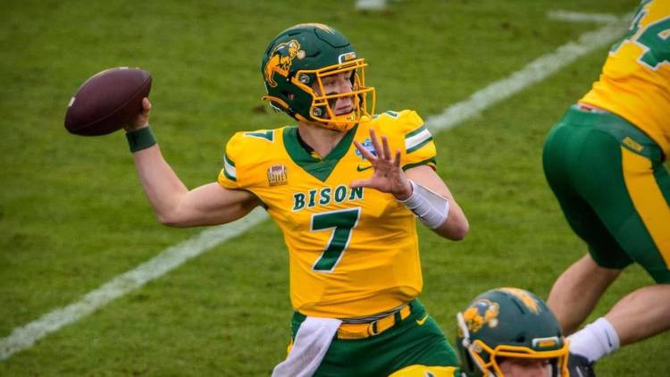 North Dakota State vs. South Dakota State odds, predictions: 2023 FCS championship game picks by proven expert