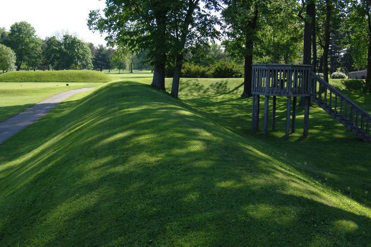 Ohio Supreme Court: State historical society can take over golf course built on ancient earthworks