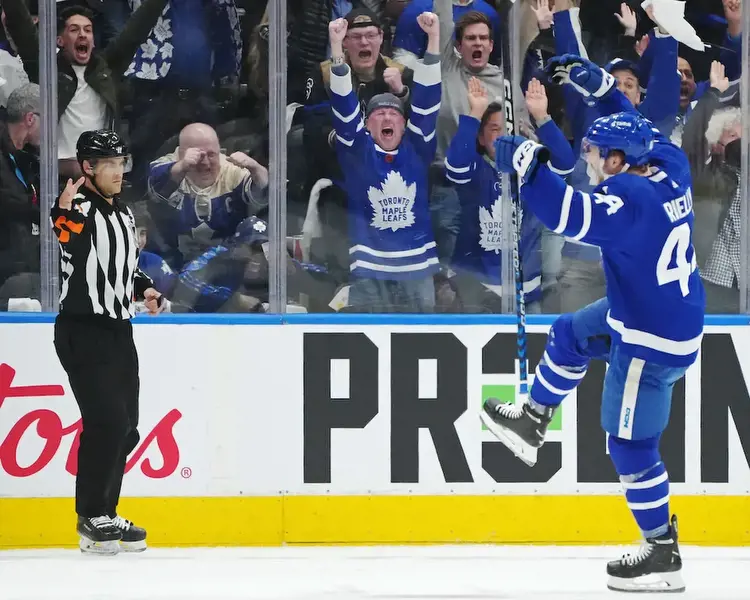 Panthers vs. Maple Leafs prop bets, Game 1: Pick Rielly to score a point