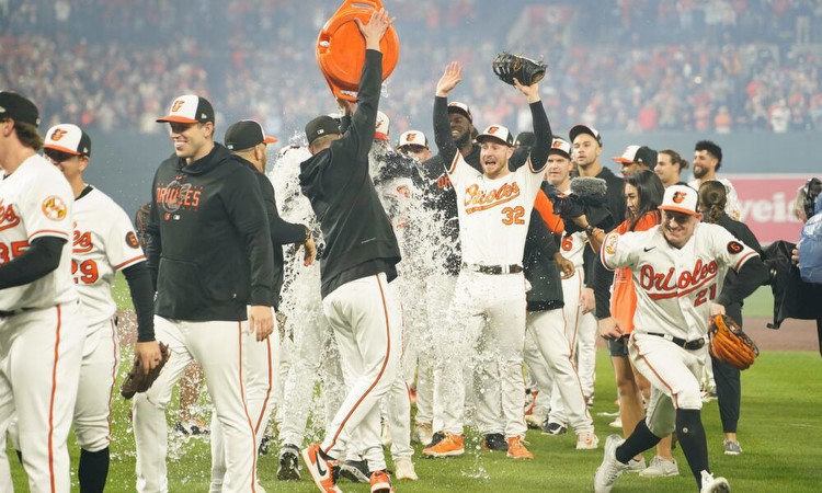 Peter Schmuck: Pay up Vegas, the Orioles beat all the odds