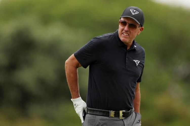 Phil Mickelson's gambling losses totaled nearly $100 million, former associate alleges in new book