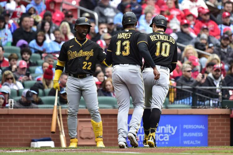 Pirates vs. Rockies prediction, betting odds for MLB on Monday