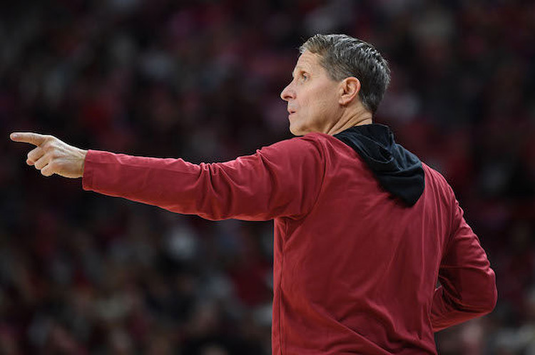 Razorback basketball report: Early projection has Hogs out of tournament