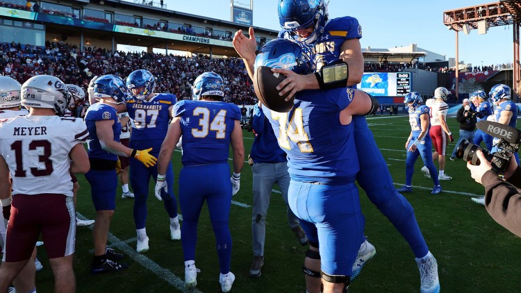 Recap: South Dakota State football rolls over Montana for FCS title