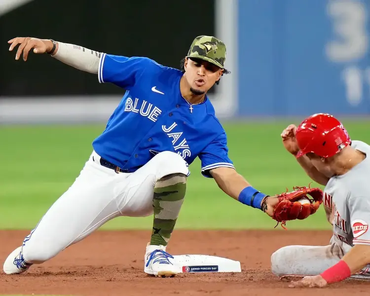 Reds vs. Blue Jays picks and odds: Ride Toronto’s wave of low-scoring games