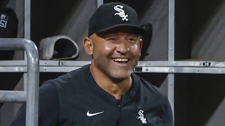 Rick Hahn Says White Sox Will Interview Miguel Cairo for Manager
