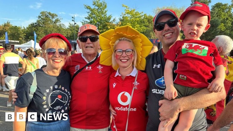 Rugby World Cup: Nervous Wales fans await 'toughest game'