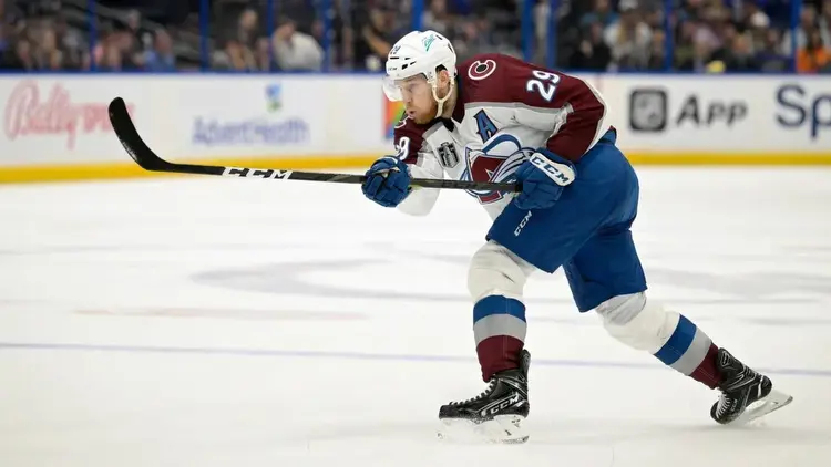 Sharks vs. Avalanche NHL Betting Odds, Prediction & Trends