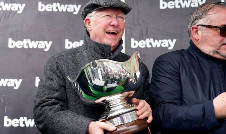 Sir Alex Ferguson's horse wins the Betway Bowl Chase at Aintree