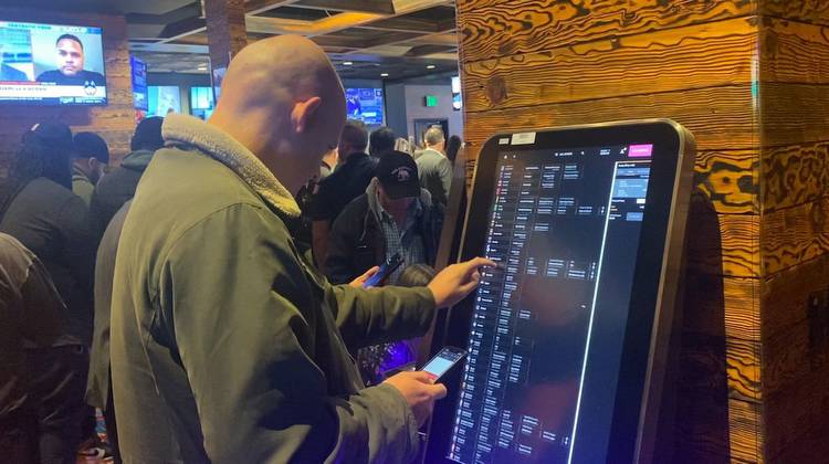 Sports betting officially comes to Milwaukee