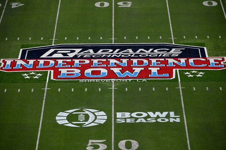 Sports Gambling News: December Is For College Bowl Dogs; CFP Odds; The Messi Effect And More