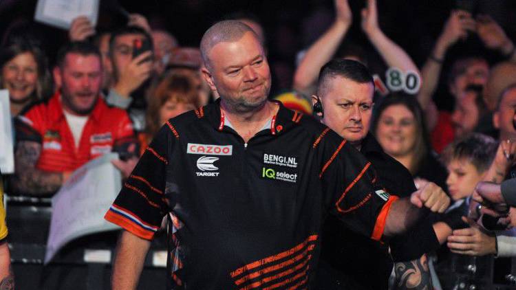 Sunday's Grand Slam of Darts match predictions: free darts betting tips