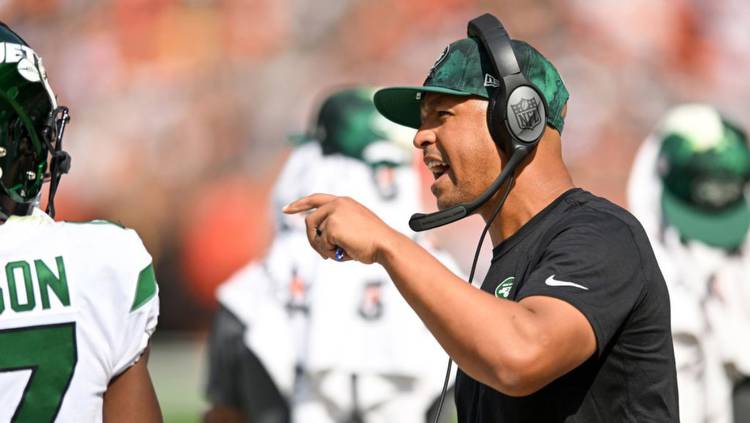 Suspended Jets Coach Miles Austin Was Betting On Basketball