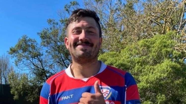 Teenager unleashed hail of punches before delivering devastating blow to rugby player in drunken pub brawl