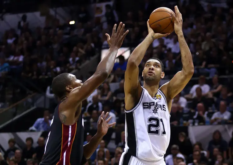 The San Antonio Spurs' Top 5 Scorers in NBA History