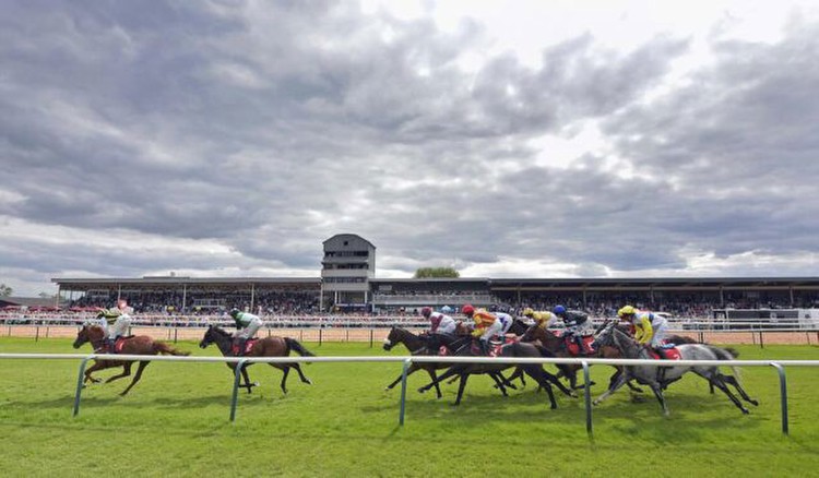 Today's Horse Racing Tips For Monday 4th March 2024: best bets and predictions Plumpton And Southwell