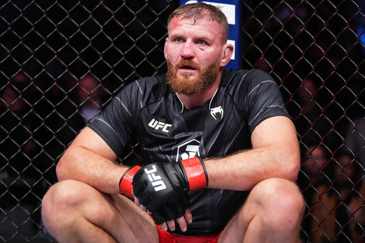 UFC 291 betting: How to bet Jan Blachowicz vs. Alex Pereira [Video]