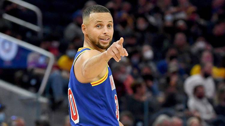 Warriors vs. Suns prediction, odds, line: 2021 Christmas Day NBA picks, best bets from model on 46-23 roll