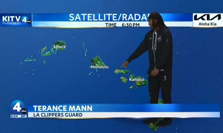 WATCH Terance Mann Present Weather Forecast For Honolulu