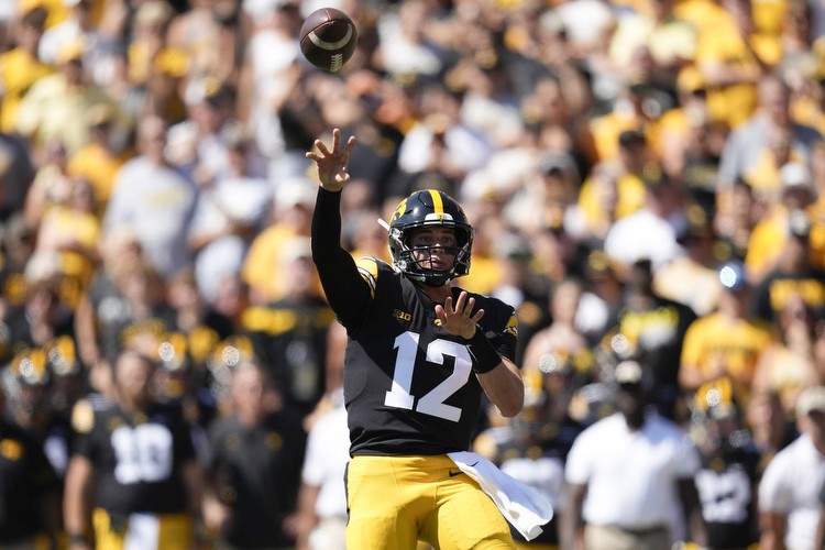 What time, TV channel is Iowa vs Northwestern football today? Free live stream, spread, odds (11/4/2023)