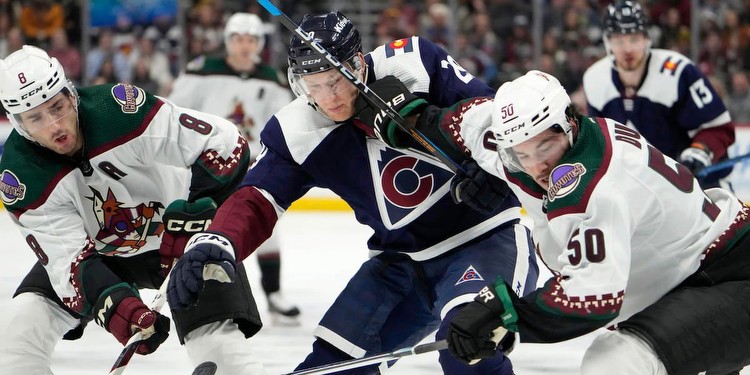 Will Nathan MacKinnon Score a Goal Against the Blues on December 29?
