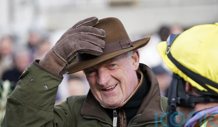 Willie Mullins keen to deflect praise elsewhere after reaching 4,000 career winners